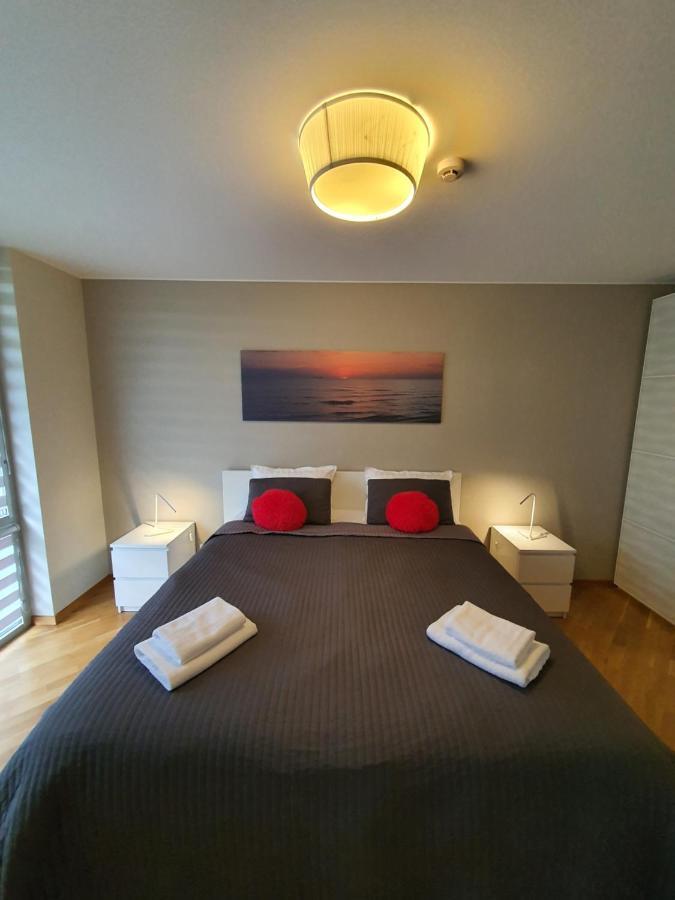 Juros Akmenelio Apartamentai Elija 斯文托伊 外观 照片